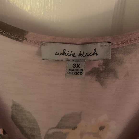 White Birch Lovely Lavender Floral Sleeveless Dress - Picture 5 of 13